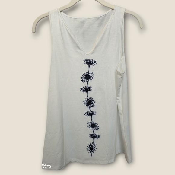 Tops - White Floral Women's Top